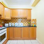 Дом отдыха 22 - Superb & Spacious Duplex - Sleeps 6 - Free Parking Голуэй