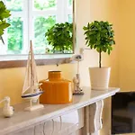 22 - Superb & Spacious Duplex - Sleeps 6 - Free Parking Дом отдыха Голуэй