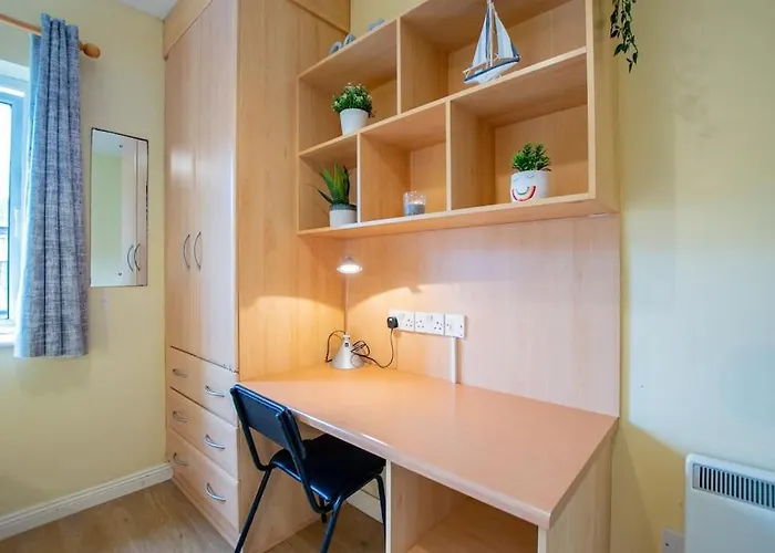 Feriehus 22 - Spacious Duplex By Shortstays Galway